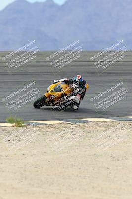 media/Mar-13-2022-SoCal Trackdays (Sun) [[112cf61d7e]]/Bowl Exit (1110am)/